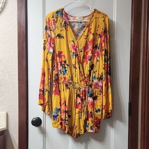 Umgee Bright Floral Wrap Romper - L